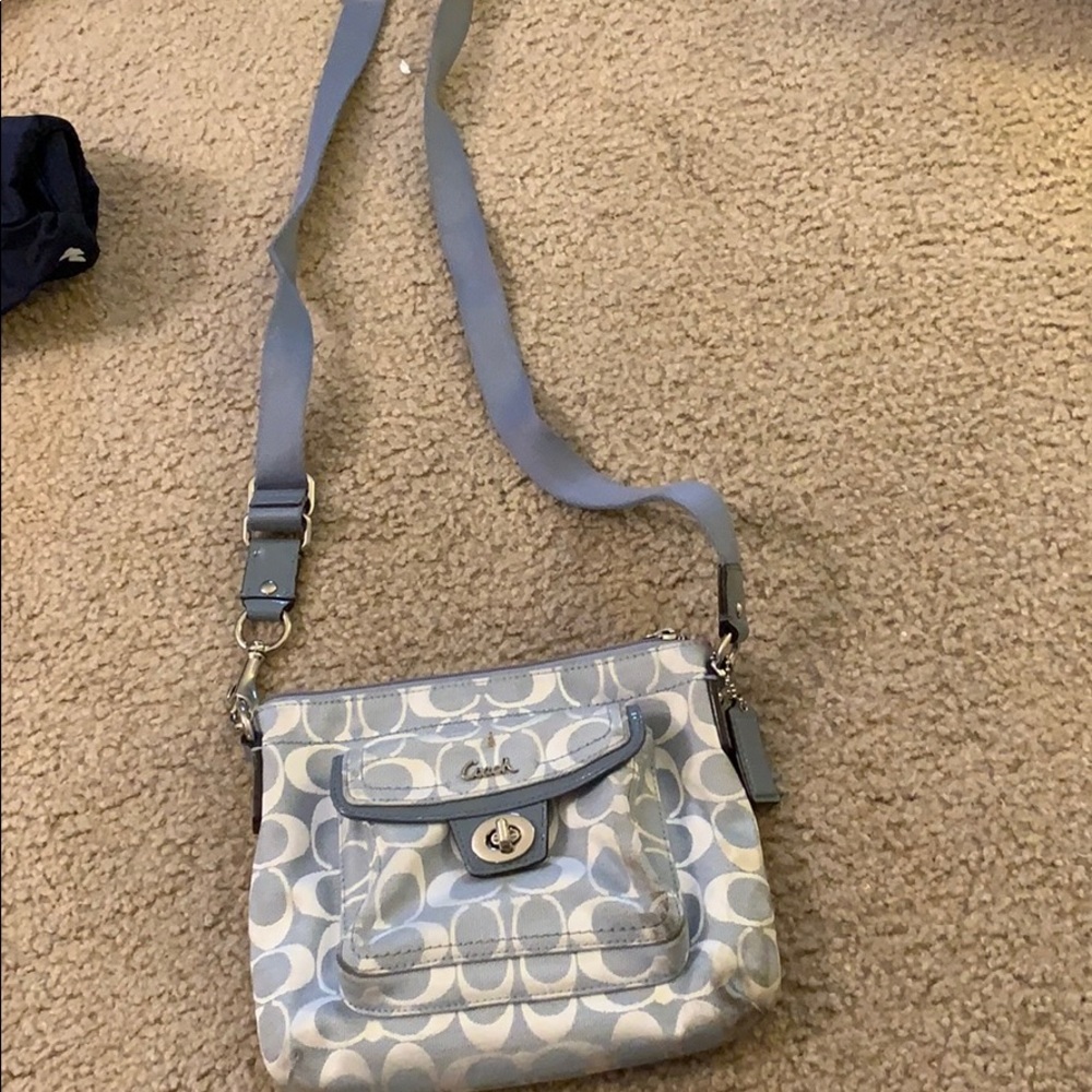 Coach pursue